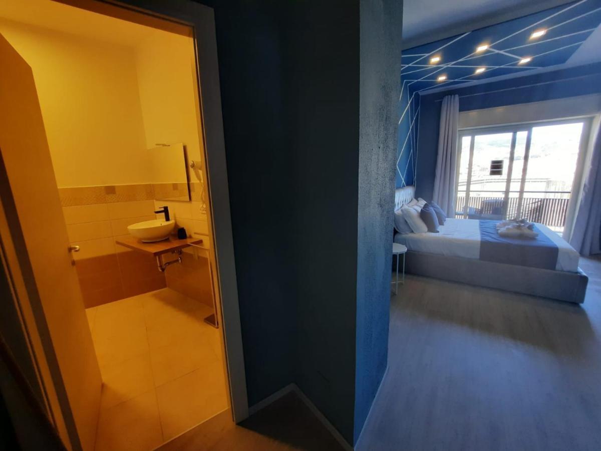 U Baruni B&B Мессіна Екстер'єр фото